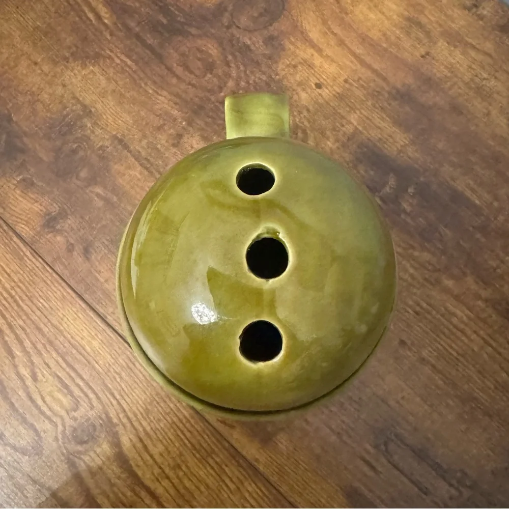 Vintage Los Angeles‎ Potteries Cheese Shaker Avocado Green Ceramic USA Cork Lid